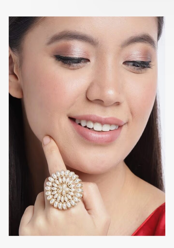 Modern jewellery